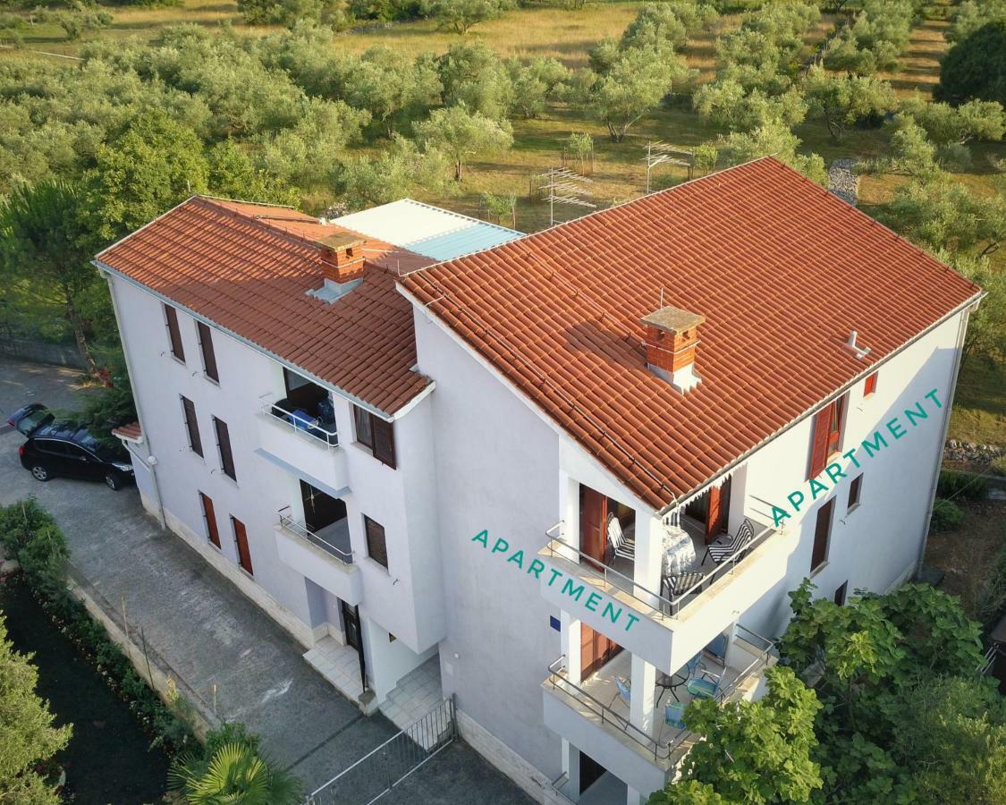 Apartman I&A Appartement Porat  Buitenkant foto